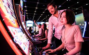 aku4d slot account history showing Fa Cai Shen Deluxe spins and withdrawal records